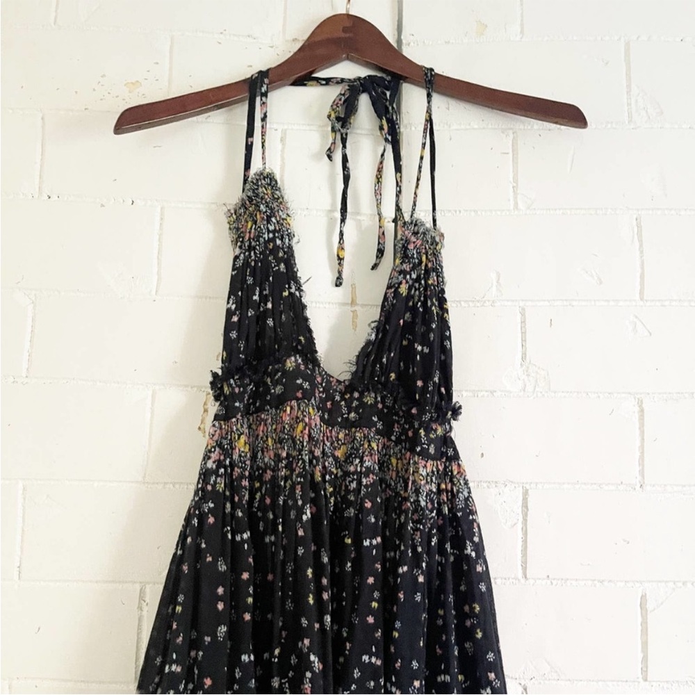 BNWT FREE PEOPLE 100 Degree Black Floral Mini Dress XS - Picture 3 of 9